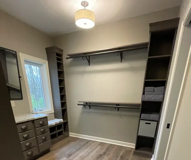 Built-Ins by Paragon Custom Builders, photograph 6