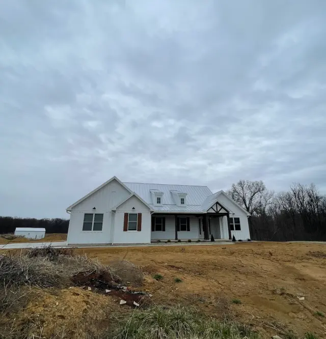 Farmhouse-inspired custom home in Greater Cincinnati, OH, The Farm Field House, photograph 35