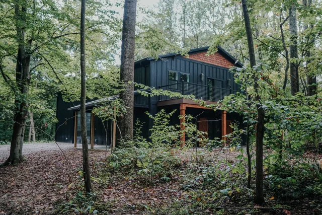 Barn by Paragon Custom Builders, The Woodland Barn